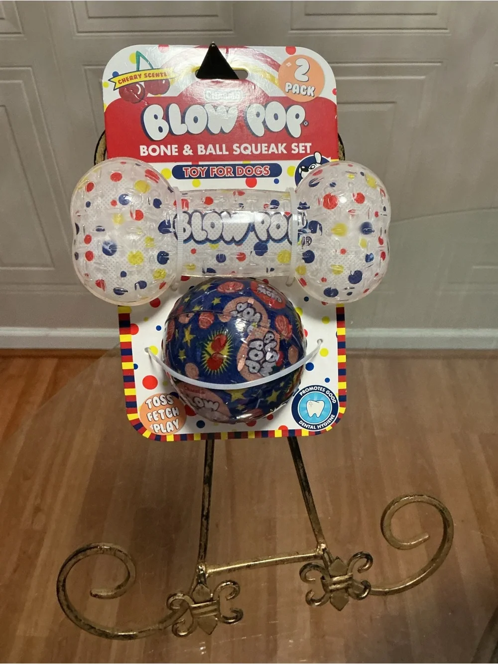 Brand New Charms Blow Pop  Set Of  Ball 3” & Bone 6”   With Loud Squeaker  Set